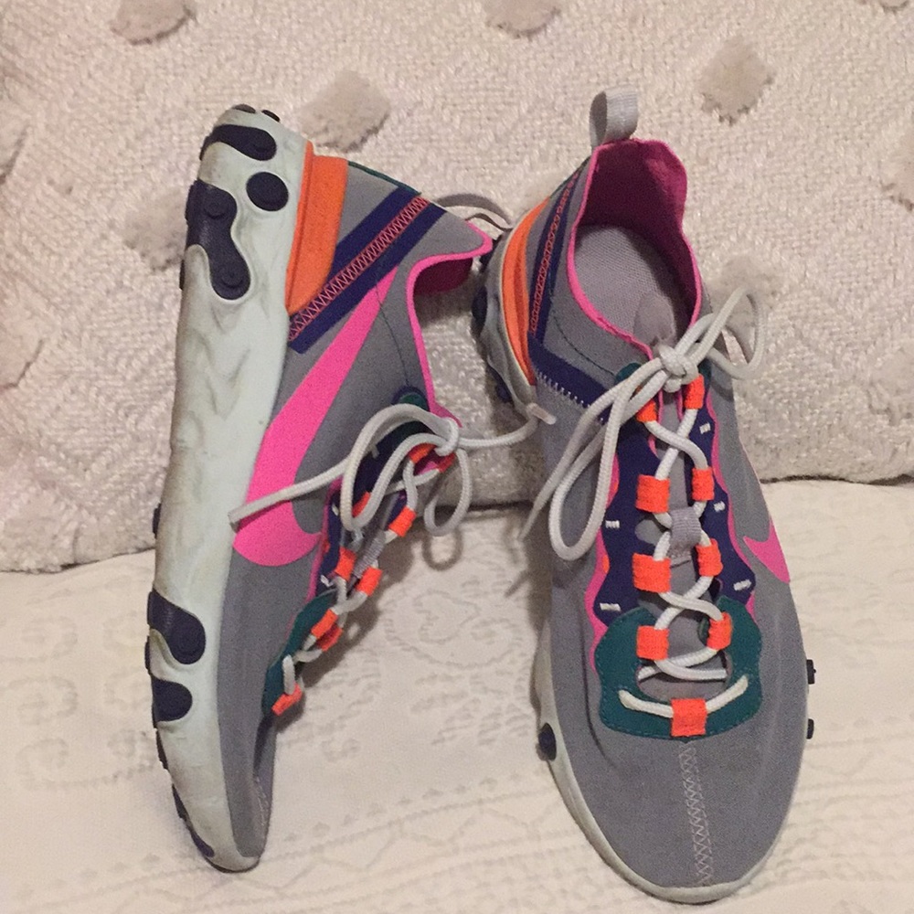 Wednesday Only❣️❣️❣️Nike React  Sneakers